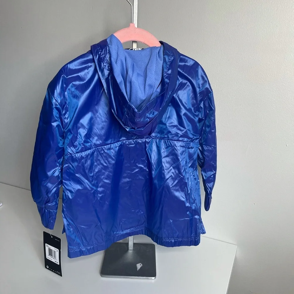 Nike Wind Runner Jacket unisex size 2T